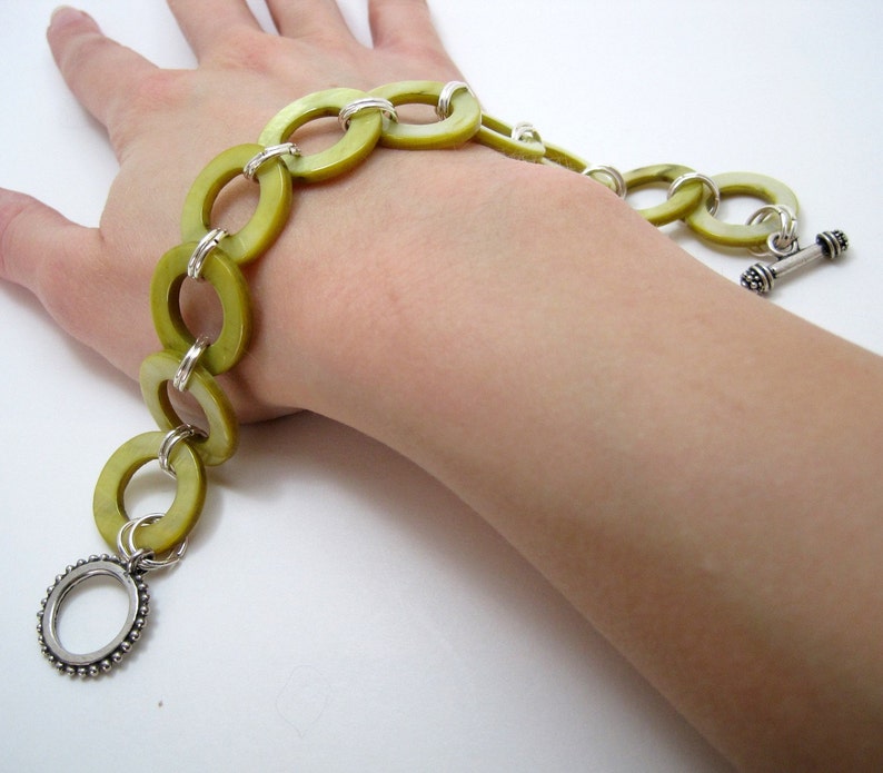 Beaded Bracelet Olive Green Shell by randomcreative on Etsy Etsy