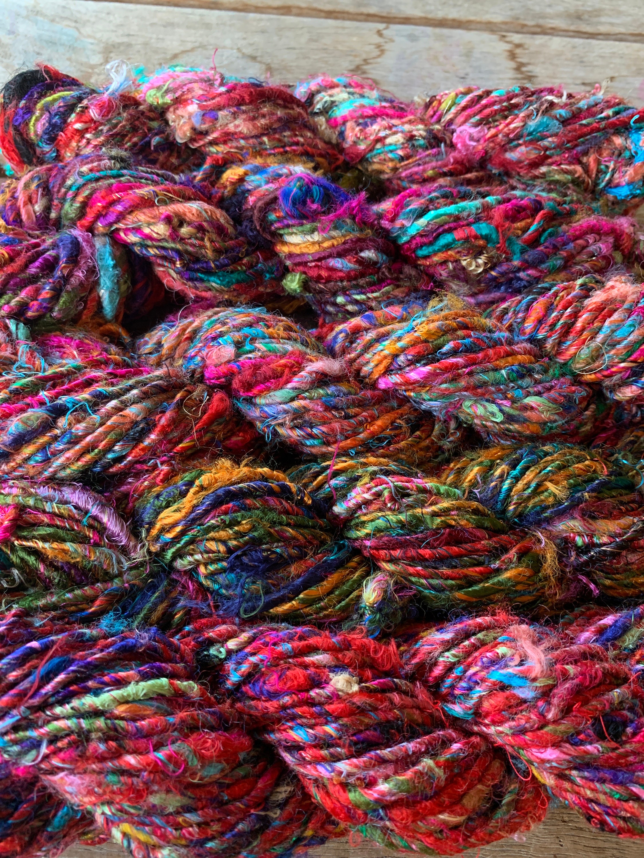  500g/1.1lb Bulky Roving Yarn Chunky Yarn Purple Massive Yarn  Polyester Chunky Yarn Giant Bulky Knit Yarn Vegan Soft Yarn Fluffy Chunky  Yarn for Arm Knitting