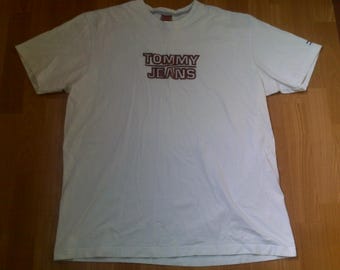 Tommy Hilfiger t-shirt, vintage white Tommy shirt of 90s hip-hop clothing, 1990s hip hop, old school, OG, gangsta rap, size L Large