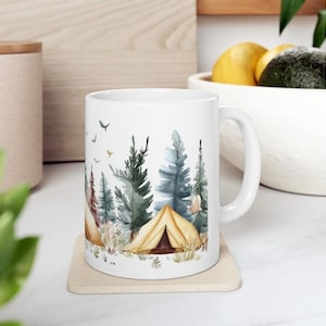 Taza de cerámica de 325 ml con diseño de tienda de campaña de acuarela
