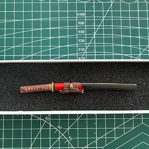 1/6 scale 1:6 miniature mini wakizashi/katana letter opener with lacquer painted saya