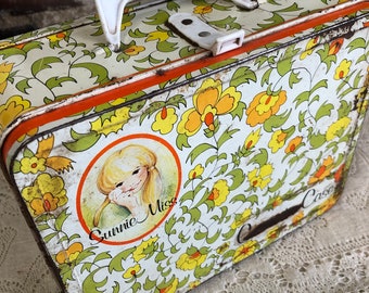 Vintage Sunnie Miss Tin Cosmetic Case