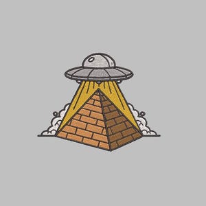 Op de afbeelding: Een cartoonillustratie van een vliegende schotel die boven een bruine bakstenen piramide zweeft. De schotel is grijs met een witte lichtstraal die op de piramide schijnt.
