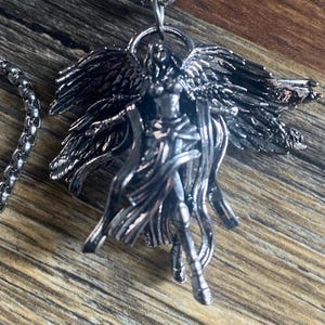 Silver Pewter Goth 3D Angel Wings Love Protection Pendant Necklace