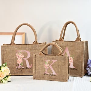 Gepersonaliseerde cadeauzakje bruidsmeisje, aangepaste jute cadeauzakje, vrijgezellenfeesttas, monogram stranddraagtas, cadeau bruidsmeisje, strandtas