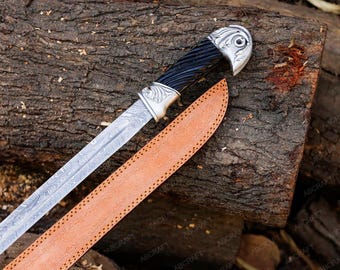 Objet de collection fait main en acier damas | Cadeau unique pour lui | Pièce décorative artisanale | Housse en cuir incluse | Idée cadeau garçon d'honneur