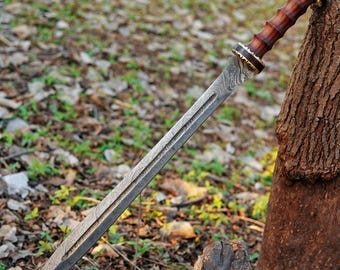 Hand Forged Damascus Steel Roman Gladius Sword: Rosewood Handle, Leather Sheath