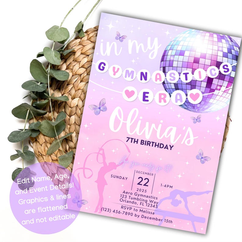 Puede incluir: Una invitaci&oacute;n de cumplea&ntilde;os rosa y morada con una bola de discoteca y mariposas. El texto dice "in my gymnastics era Olivia's 7th birthday".