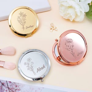 Cusotm Bridesmaids Mini Makeup Mirror, Personalized Compact Mirror, Engraved Flower Pocket Mirror, Bridal Shower Gift, Wedding Gifts Mirror