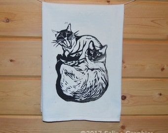 Two Siamese Cats Printed Towel, Cat Tea Towel, Kitchen Towel, Cat Gift, Cat Lady Gift, Cat Love, Kitchen Decor, Home Essentials, Siamese Cat