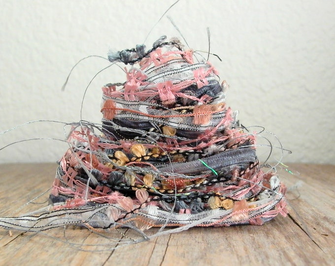 Harvest Moon Fiber Effects™ Art Yarn Fiber Bundle 2x6 12 Yards . Silver