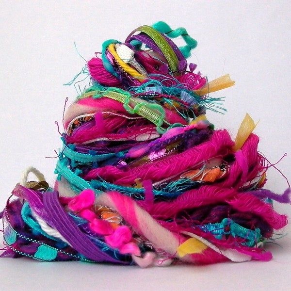 samba fringe effects™  21yds of specialty fibers festive colors novelty art yarn bundle . turquoise hot pink yellow purple