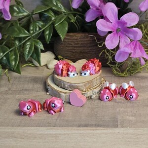 Juguete sensorial articulado de escritorio con diseño de rana y abeja, impreso en 3D, con forma de erizo, de Chunky Valentine