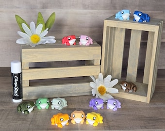 Chunky Frog Micro Desk Fidget Toy Accessory Sensory Tiny Animals Articulated 3D Printed Mystery Pack