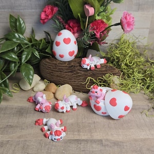 Chunky Valentine Cupid Cow Micro 3D Printed Articulated Sensory Desk Decoration Toy
