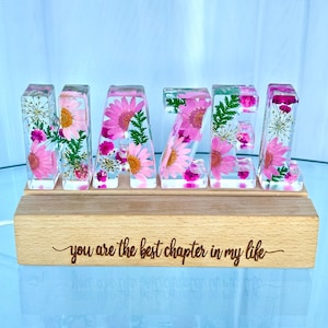 Custom Name Resin Lamp: Handmade Natural Flower 3D Light
