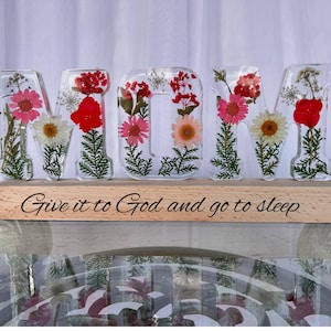 Custom Resin Letter Night Light: Pressed Flower Initial Decor