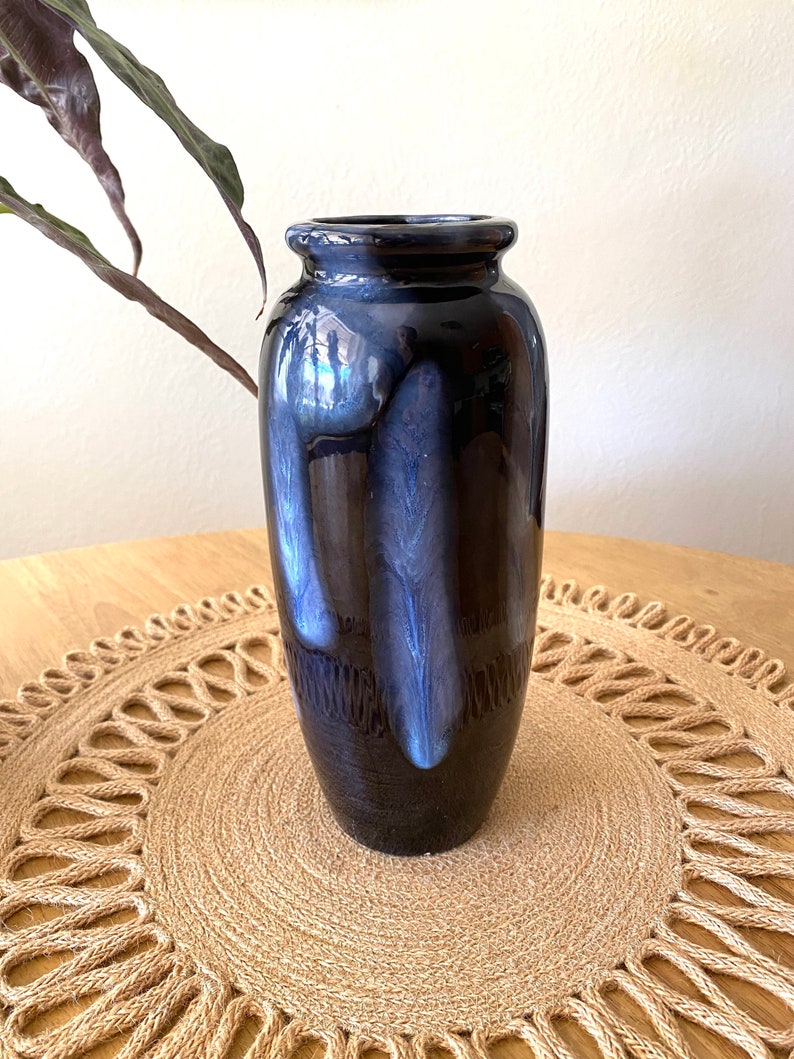 Black Pottery Vase / Black Ceramic Vase / Table Centerpiece Etsy
