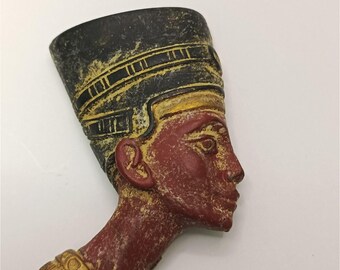 手作りのネフェルティティ胸像 - エジプトの女王像、ファラオ時代の