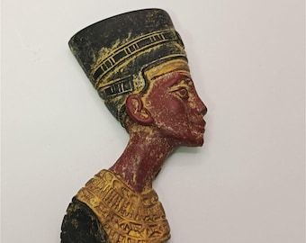 手作りのネフェルティティ胸像 - エジプトの女王像、ファラオ時代の
