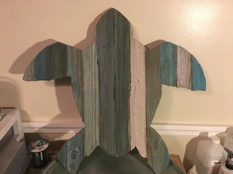 Turtle Recycled Pallet Wood Wall Hanging - Etsy