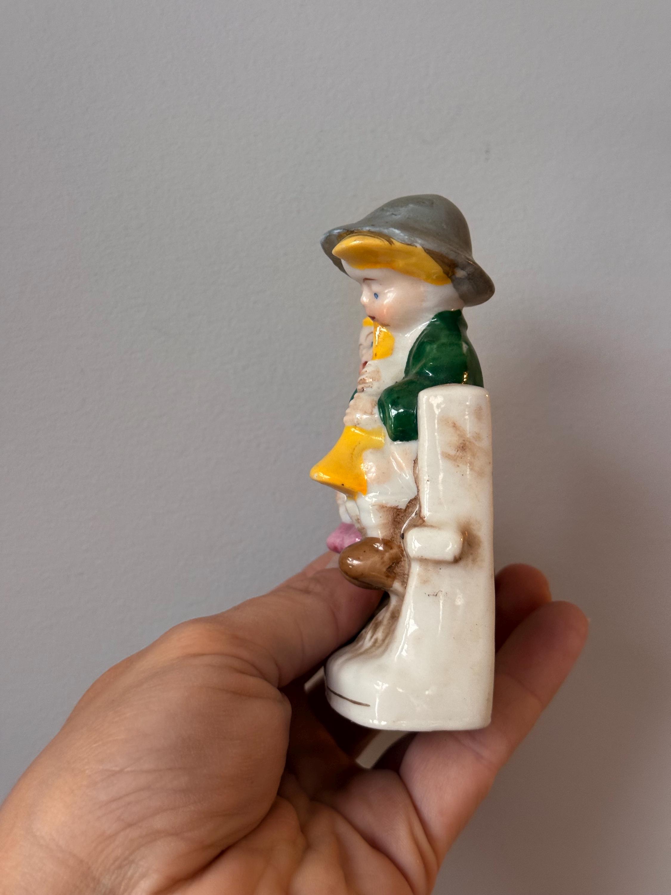 Vintage 1940s Occupied Japan Boy & Girl Figurine / Planter – Hand