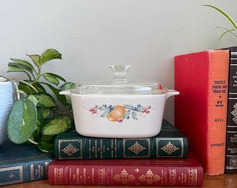 Vintage 1980s "Abundance" Pattern Corning Ware Casserole Dish A-1.5-B  With Glass Pyrex Lid