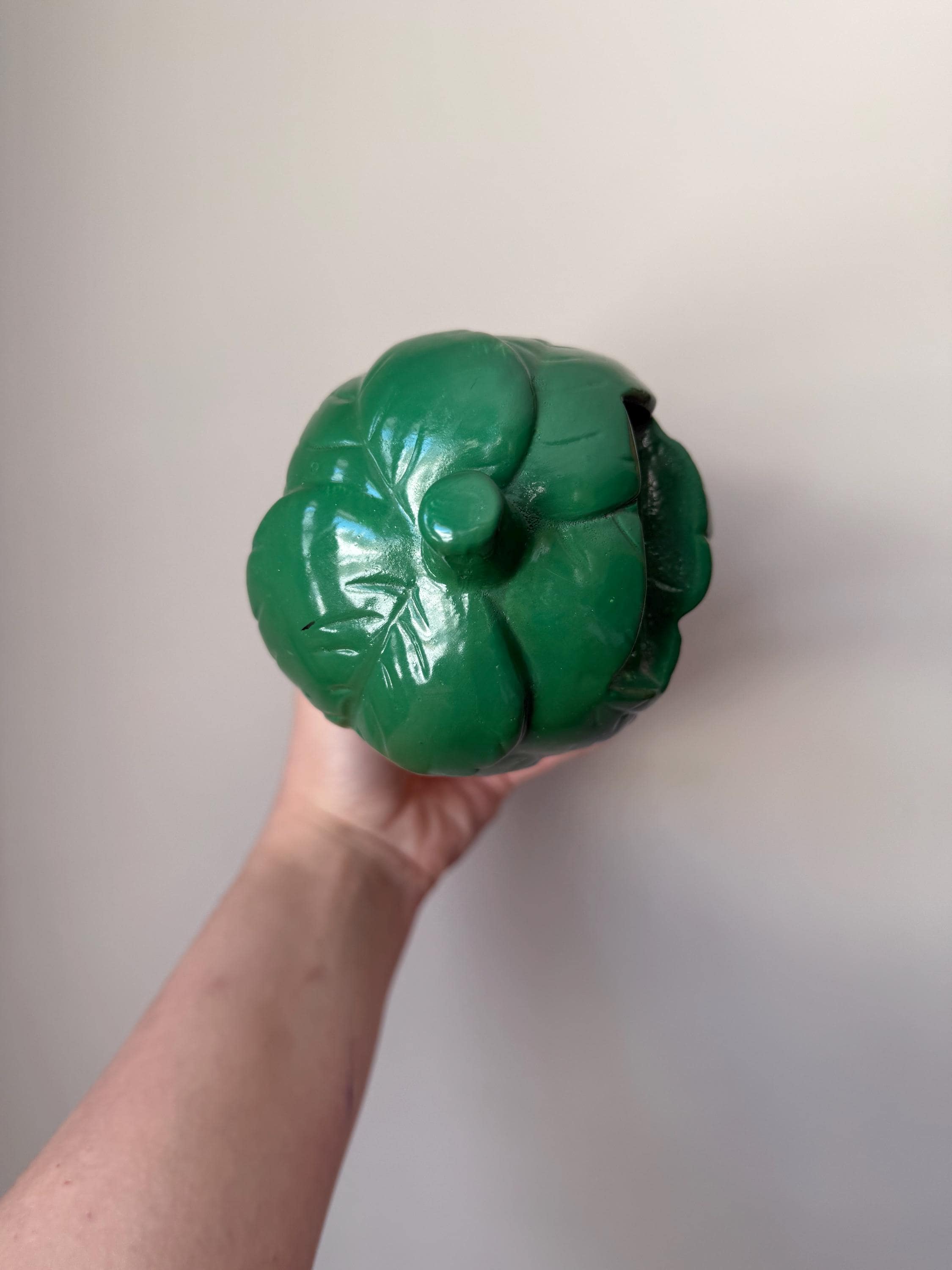 Vintage 1985 Jolly Green Giant Little Green Sprout Musical Coin