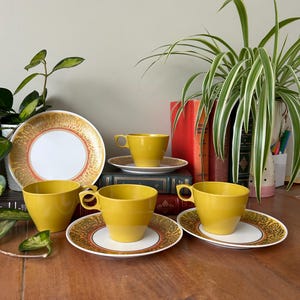 Vintage Melmac kop en schotelset: maplex Dorchester Harvest Gold - US01