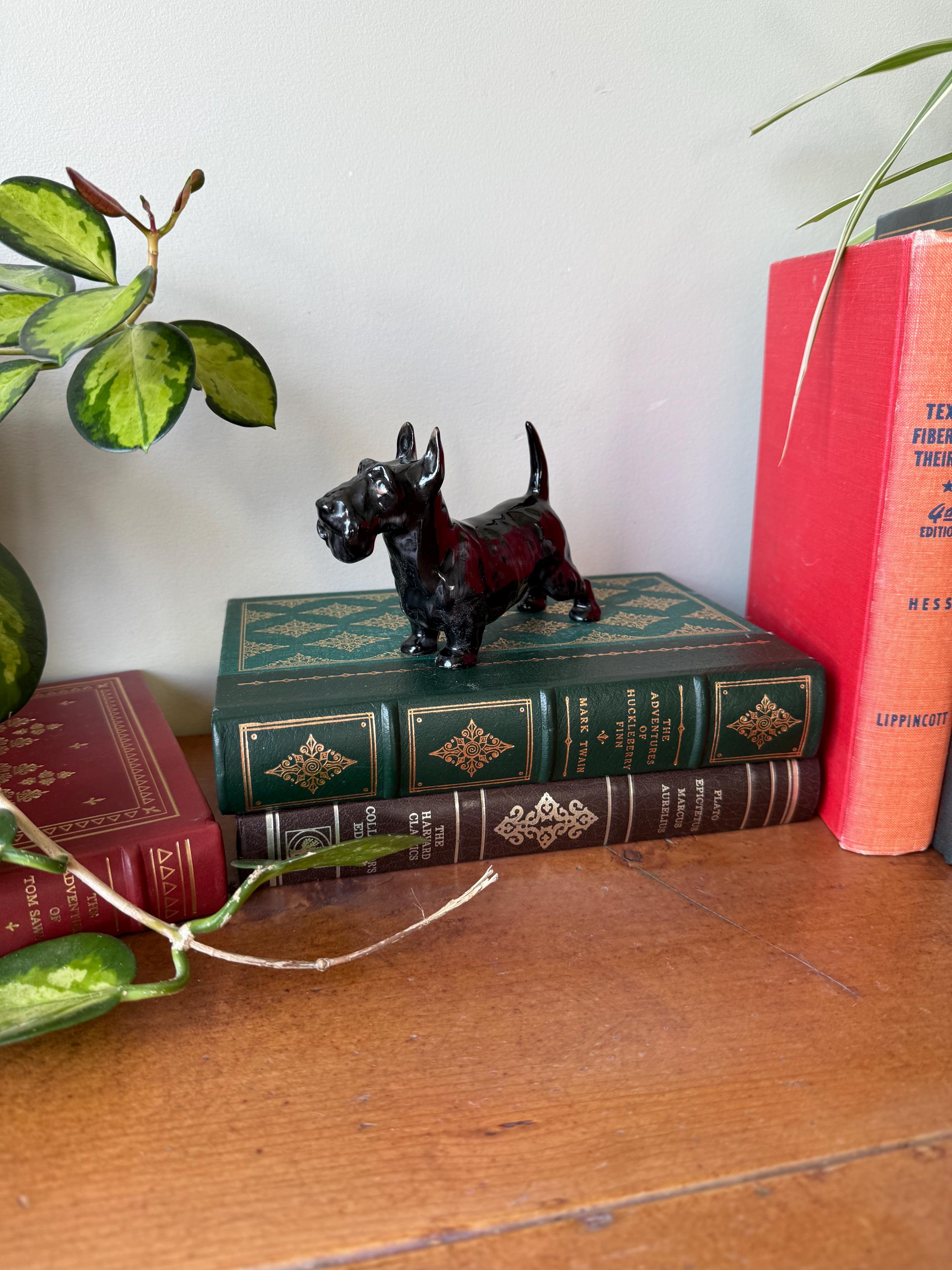 Vintage Royal Doulton Black Scotty Dog Figurine HN1016: 1930s
