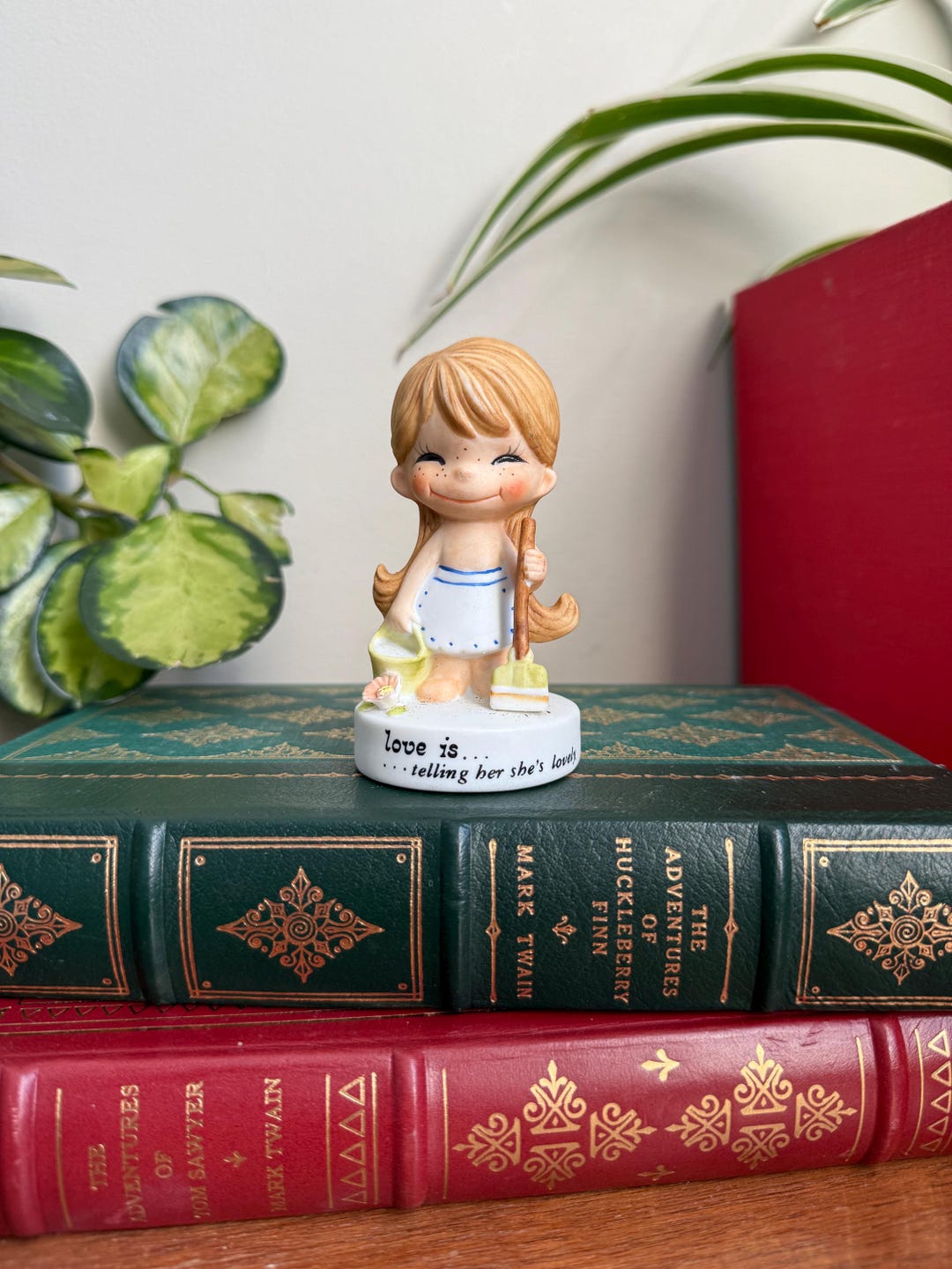 J.S. KIM 「Lovely Time」 の版画　112/150 Vintage Love is Figurine | Kim Casali, 1972 Collectible - Etsy