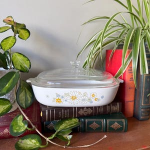 Vintage Corning Ware 10&quot; Square Casserole Dish with Lid, in Floral Bouquet Print - Marked  P-10-B-4