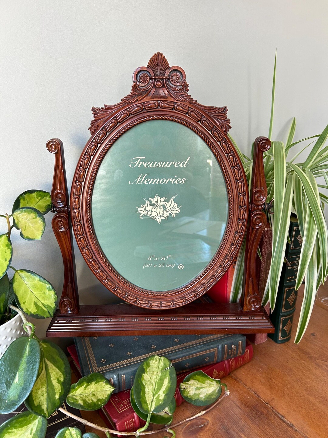 Vintage 1990s Swing Frame, Victorian Style Ornate Carved Wood 8 X 10 ...