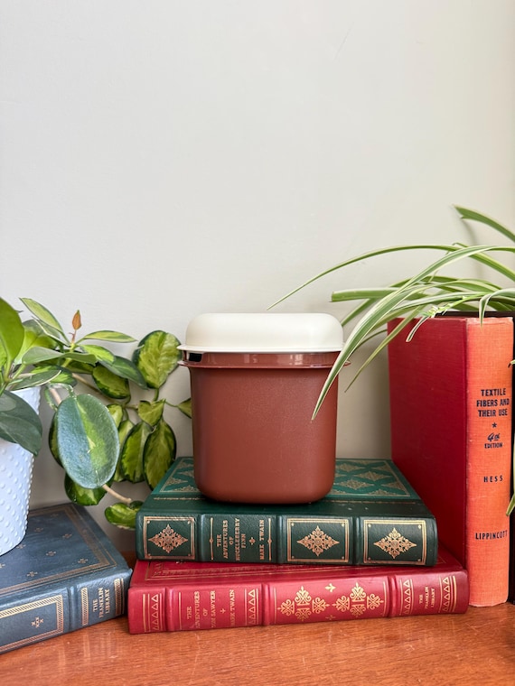 Vintage Tupperware Mini Ice Bucket