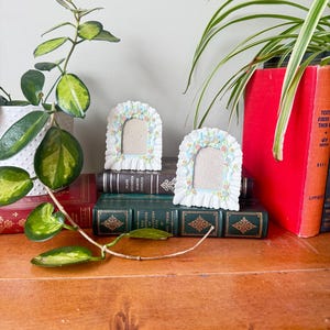 Set of Two Small Vintage 1990s Arch Shaped Ceramic Picture / Photo Frames With White Lace, Blue Ribbon, and Pink Flower Embossed Motif