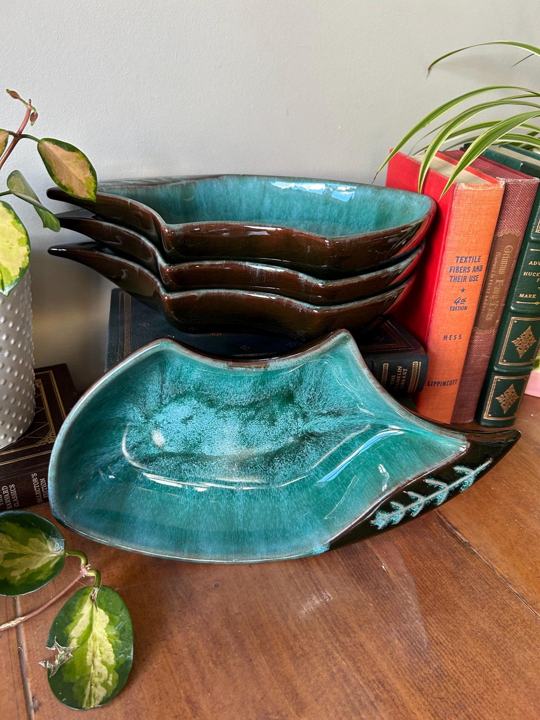 Vintage Blue Mountain Pottery Snack Dish – Green Drop Glaze