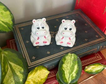 Vintage Hippo Salt and Pepper Shakers: Retro Kitchen Decor - J06