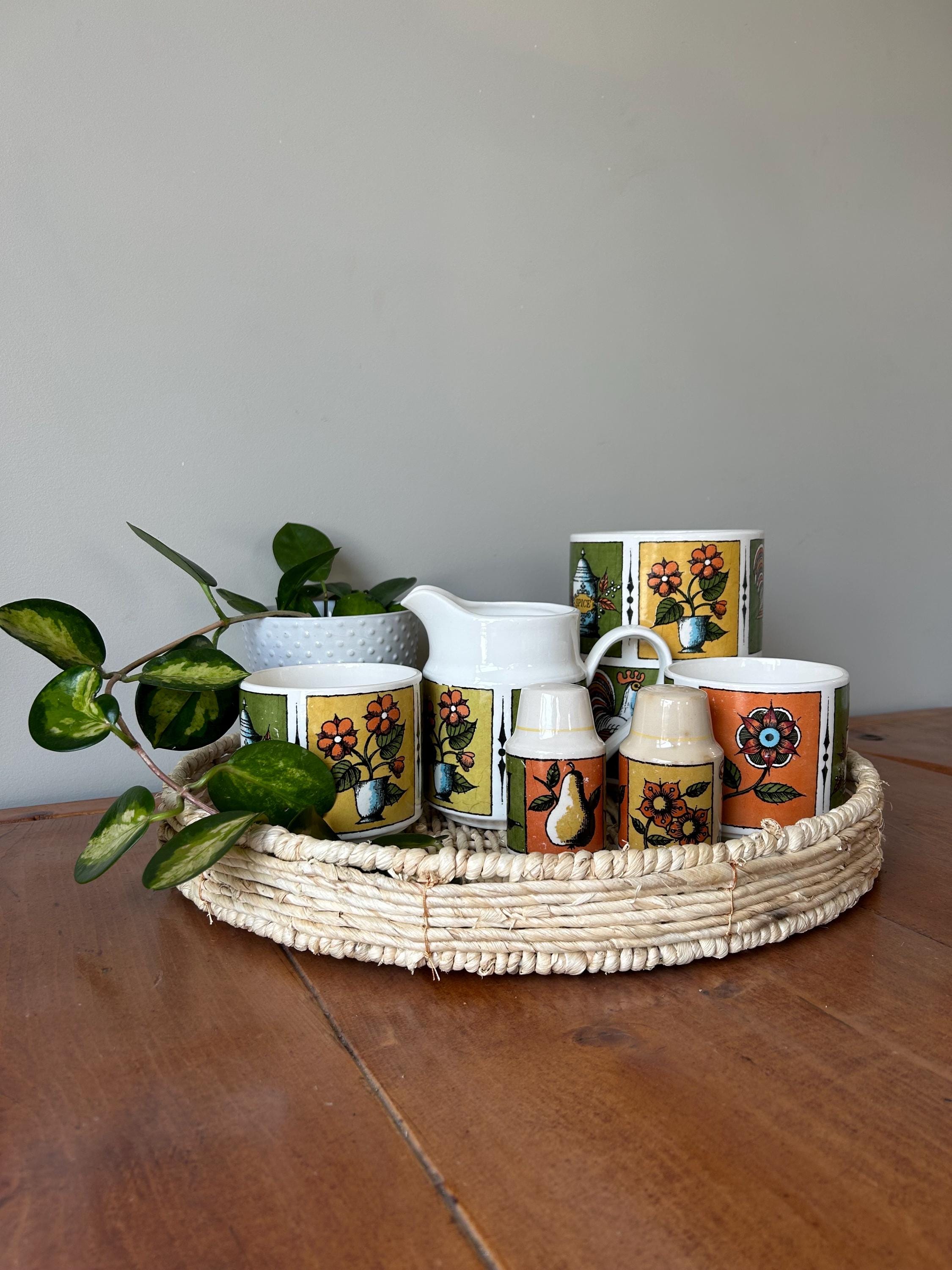 【あやっちさま】antique mini cup ୨୧ 薔薇の絵の 小さなカップ アンティーク風 ローズのカップ&ソーサー（ホワイト） | iichi 日々の