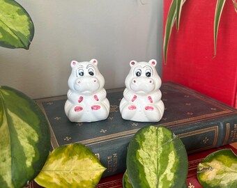 Vintage Hippo Salt and Pepper Shakers: Retro Kitchen Decor - J06