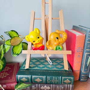 Vintage 1960s Mid Century Modern Chalkware Elephant and Bear Heads with Bows Wall Hanging / Retro Circus / Kitschy Zoo Ceramic Wall Plaque
