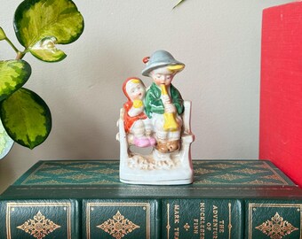 Vintage 1940s Occupied Japan Boy & Girl Figurine / Planter – Hand