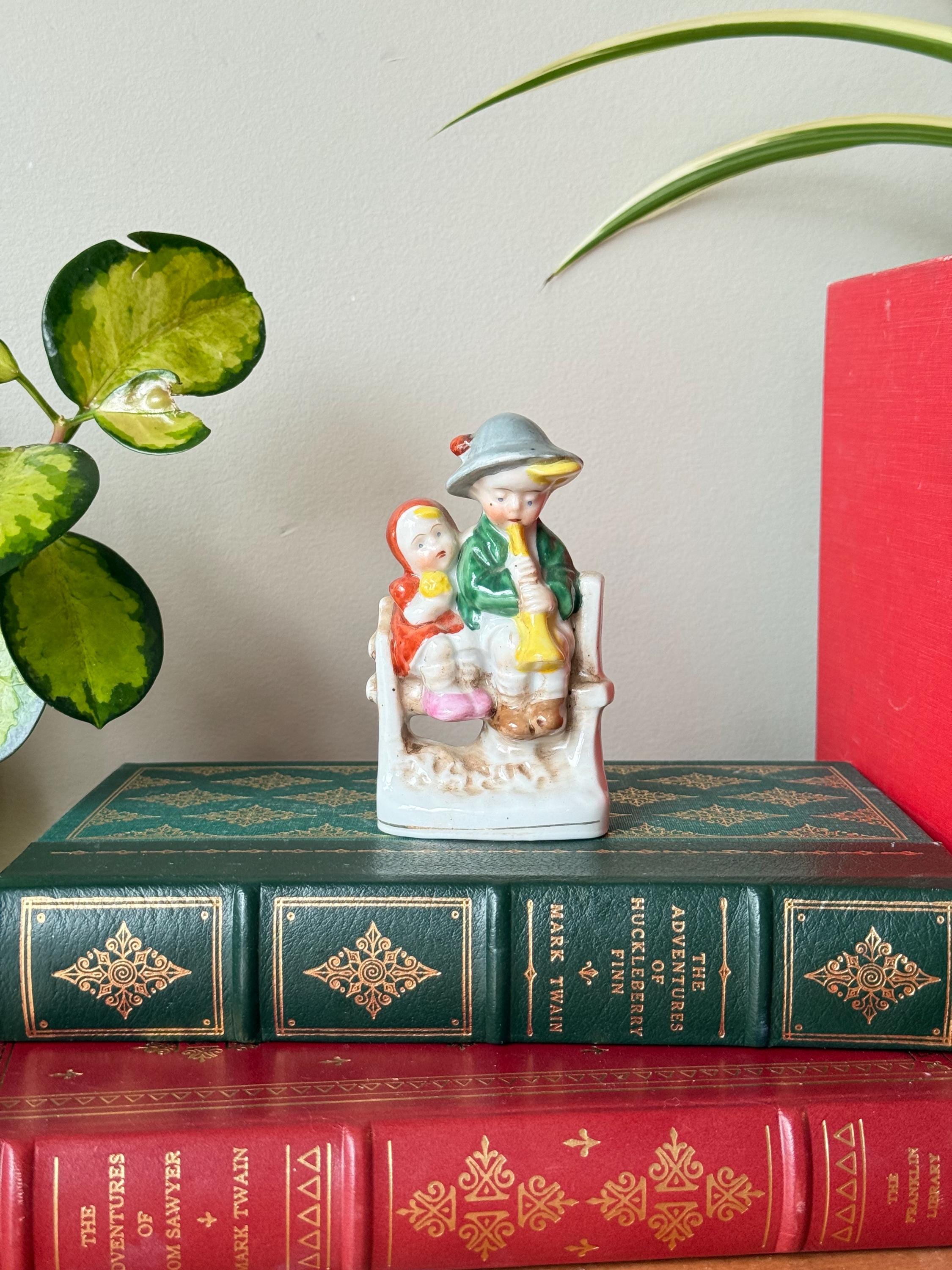 Vintage 1940s Occupied Japan Boy & Girl Figurine / Planter – Hand