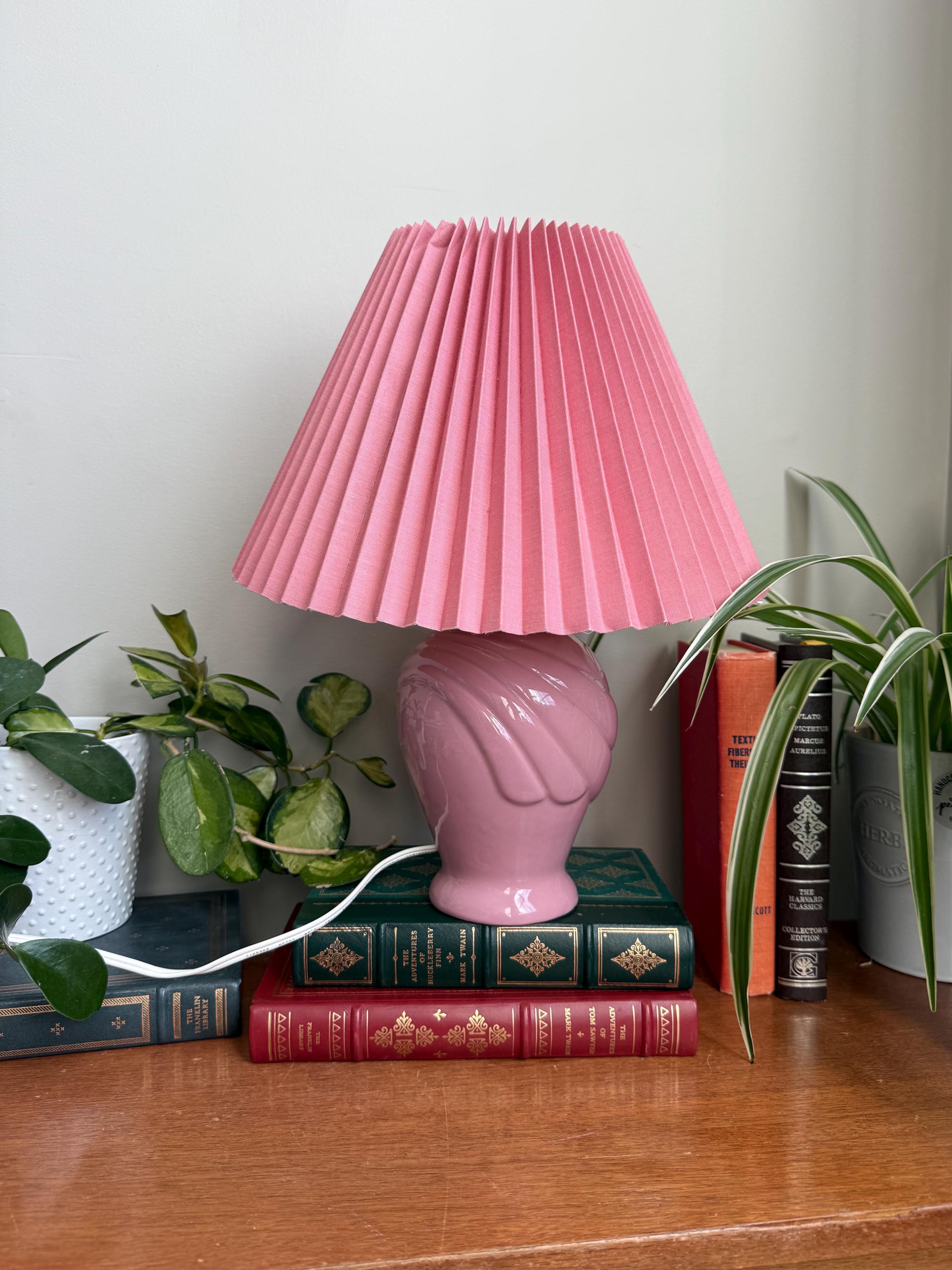 Vintage Pink Shell Lamp - Etsy