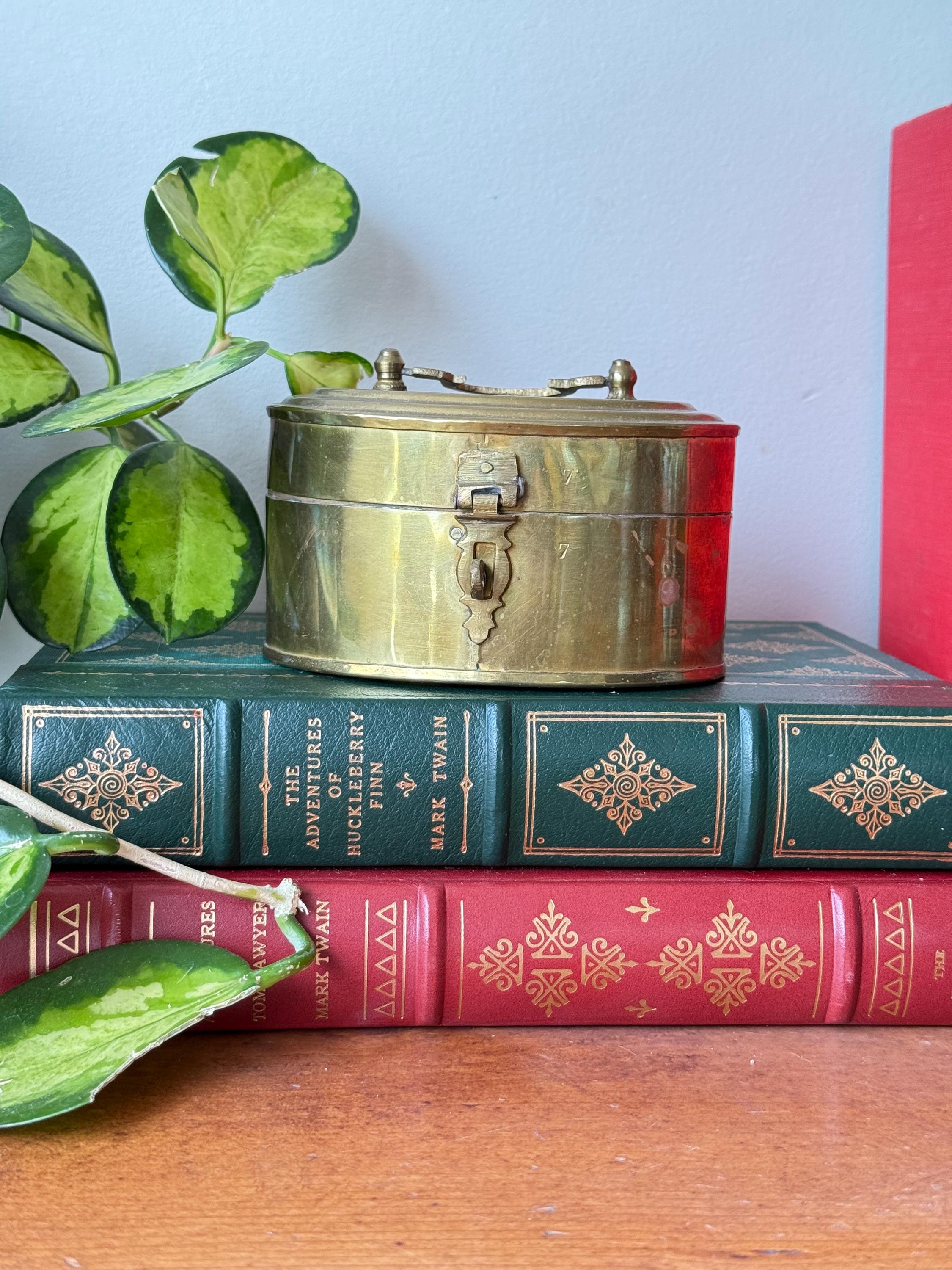 ヨーロッパ 真鍮 小物入れ アンティーク ヴィンテージ ジュエリーボックス ヨーロッパ 真鍮 小物入れ アンティーク ヴィンテージ ジュエ