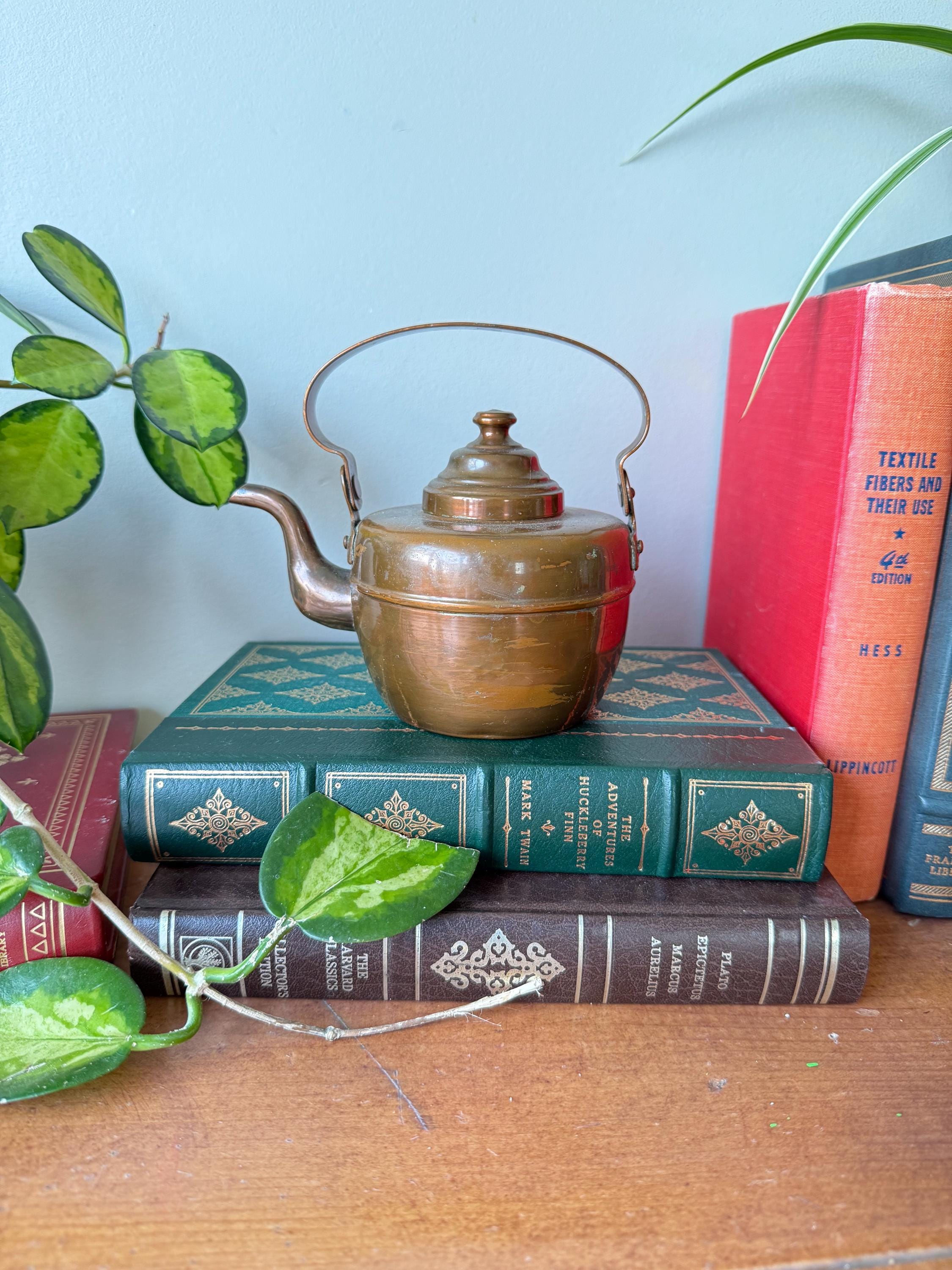 Antique Copper Kettle – TH. Moe Tromsø, Scandinavian Kitchen Décor