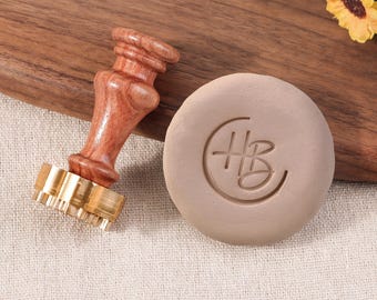 aangepaste aardewerkstempel, initialenstempel voor aardewerk, gepersonaliseerde kleistempel, messing aardewerkgereedschap, handgeschreven handtekeningstempel
