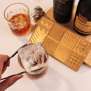 Benutzerdefinierte Eisplatte, benutzerdefinierte Messing Bar Tablett, Whisky Cube Logo, perfektes Sommergeschenk, Whisky-Liebhaber Geschenk, Geschenk für Freund