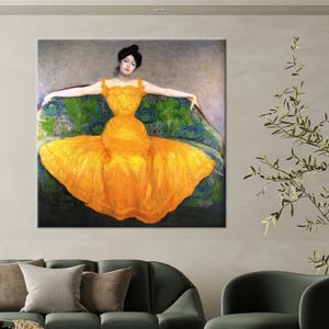 Lienzo decorativo para pared con una dama vestida de amarillo, impresión de retrato vintage, póster de una elegante mujer en un sofá, decoración clásica de algodón.