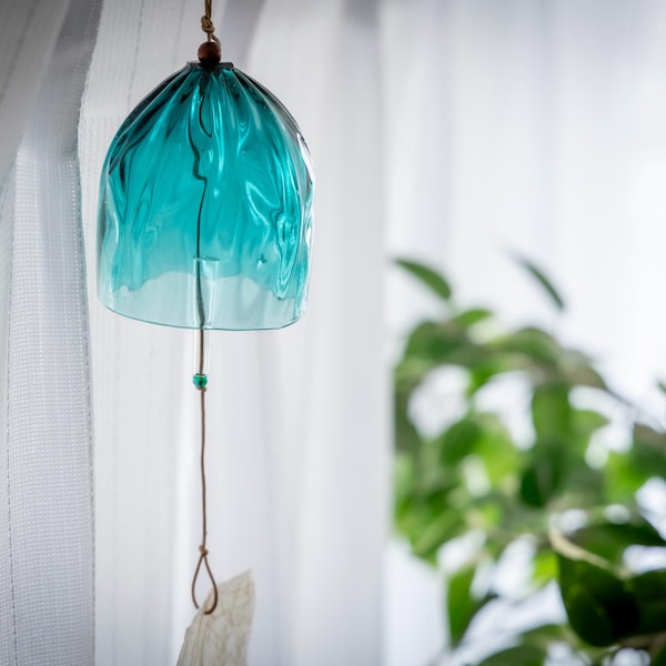 翠工房 蓄光ガラス風鈴 日本製 手吹き 大島翡翠 蓄光風鈴