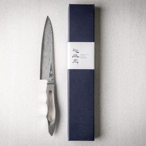 Japanese Gisaku Damascus Petty Knife – Hand-forged Japanese Kitchen Knife, 120mm (4.7 inches)
